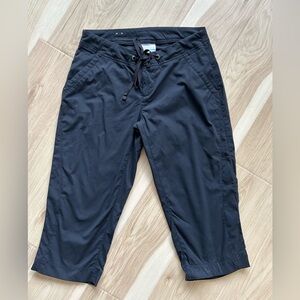 Columbia capris. Size 4. Comfortable